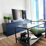 Lazuli Frida Two Bedroom 拉纳卡