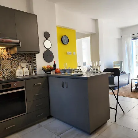 Lazuli Frida Two Bedroom アパート ラルナカ