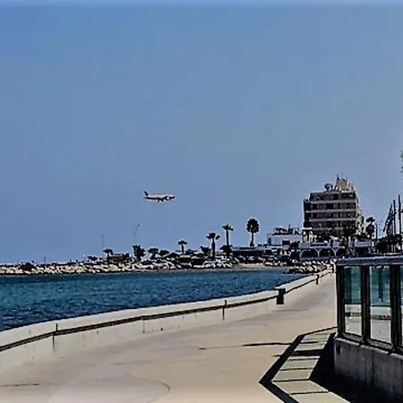 Lazuli Frida Two Bedroom *